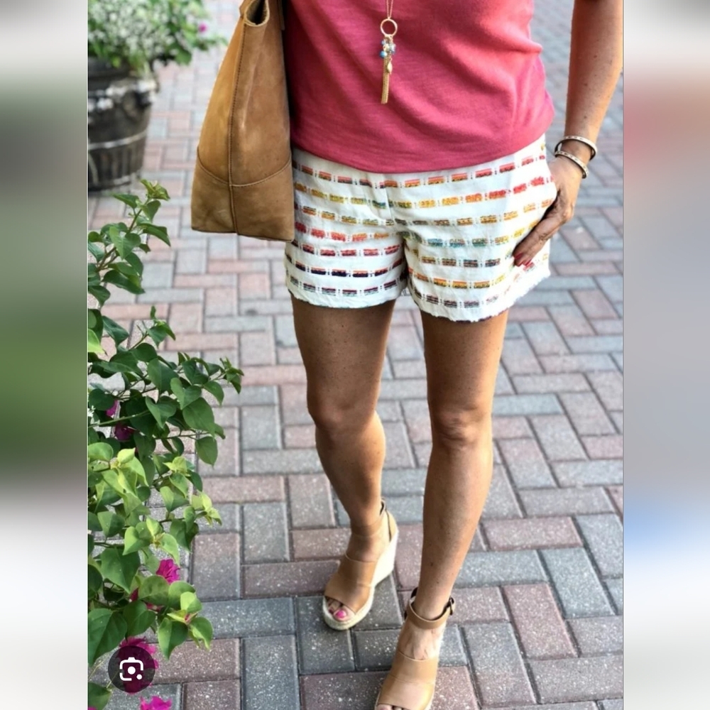 NEW LOFT Riveria Multicolor Striped Patterned Shorts